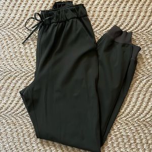 Women’s lululemon jogger